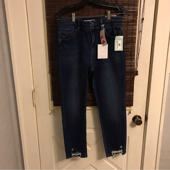 NWT Women's Kancan Jeans Estilo High Rise Size 13/30 - Picture 1 of 7